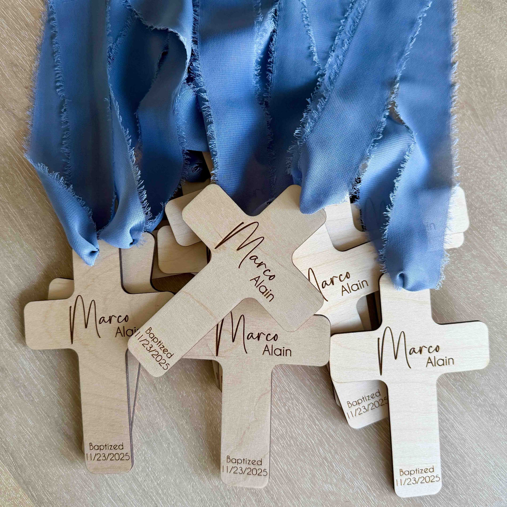 Set of personalized wooden crosses with chiffon ribbon for baptism or communion